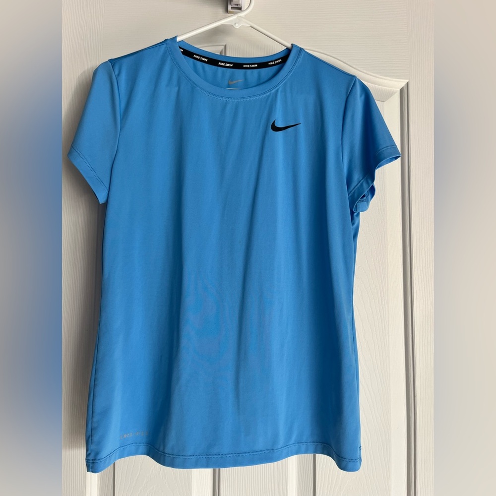 Nike Women's Short Sleeve Blue Tee